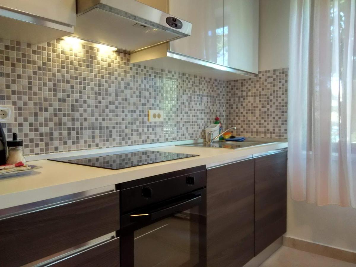 Apartments Tea Pag Паг Екстериор снимка